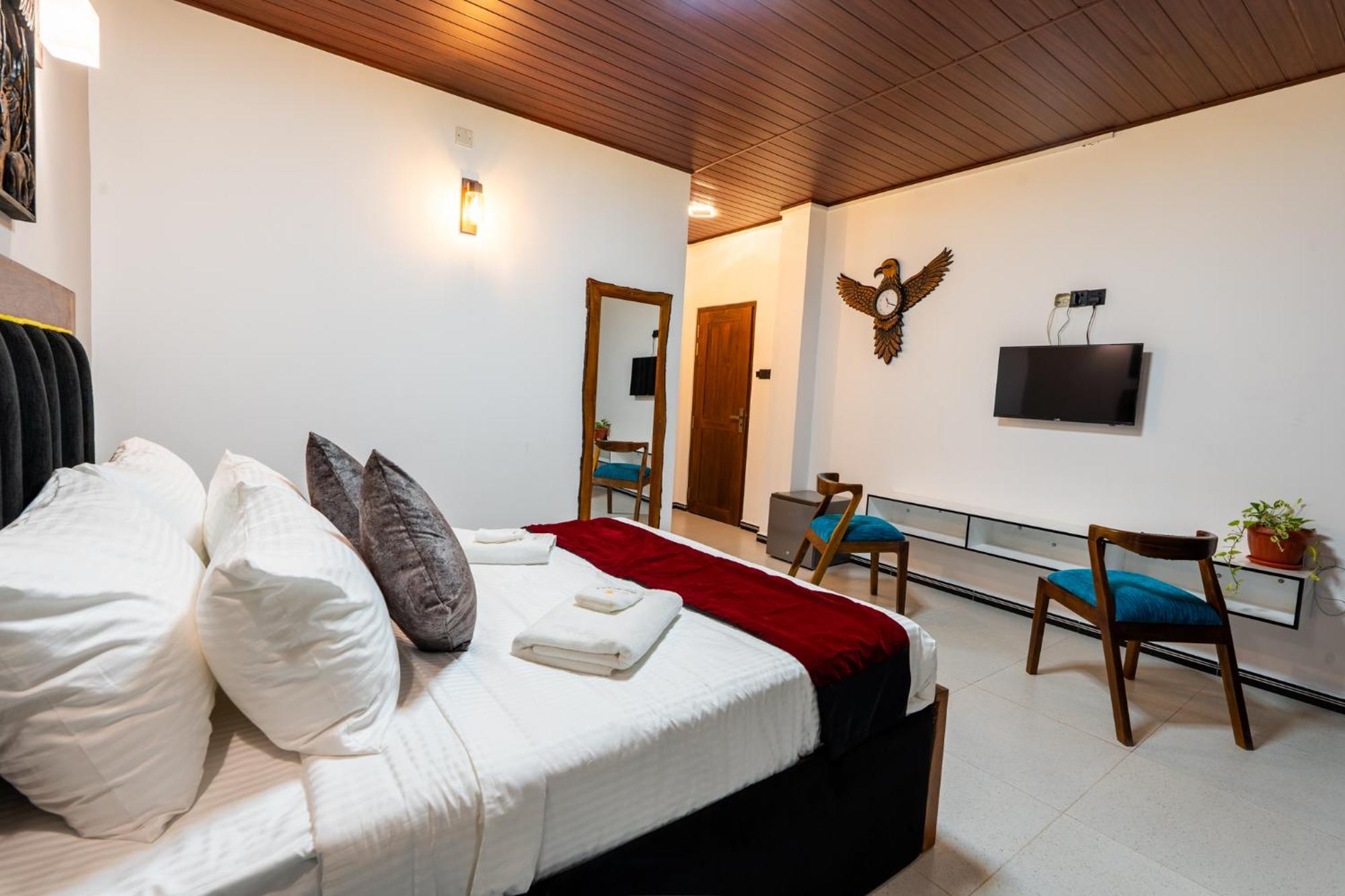 Golden Stars Hotel 丹不拉 外观 照片
